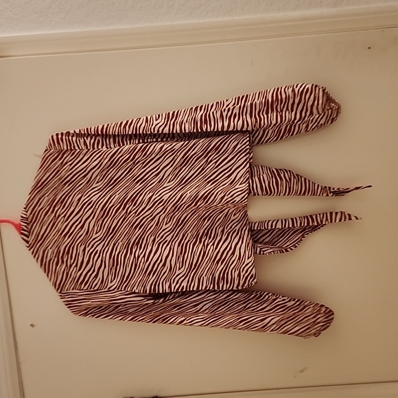 Joie Open Front Top - Picture 3 of 6